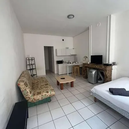 Le Monnai Apartment